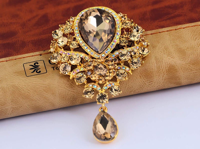 Axmerdal Wedding Bridal Big Crystal Rhinestone Bouquet Brooch Pin for Women (gold) - Image 4